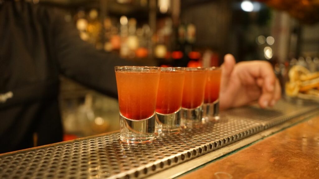 Boissons alcoolisées au bar, prévention alcool