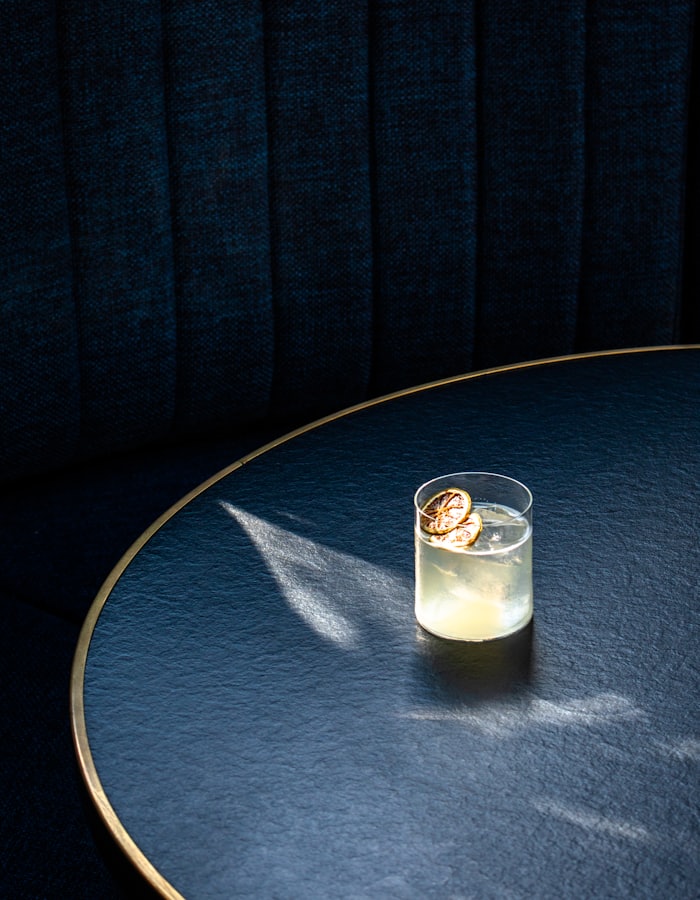 Bar à cocktails / restaurant
